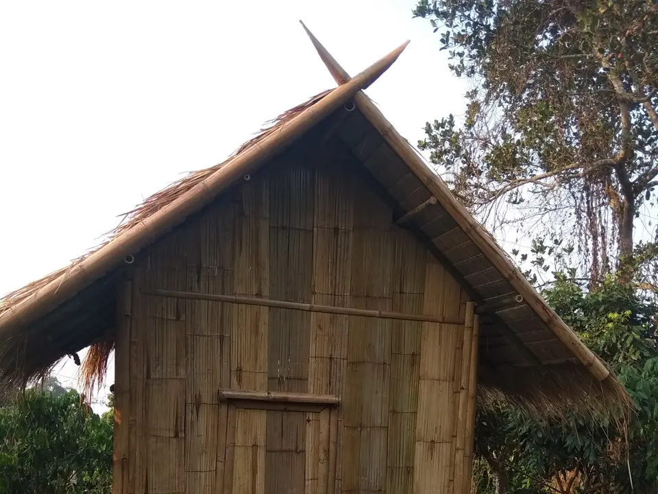 กระท่อมเก็บของไม้ไผ่