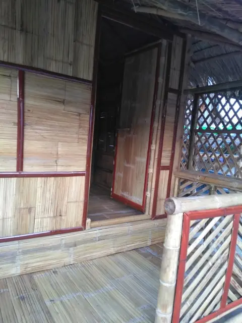 ผนังไม้ไผ่สาน (ภายใน) — 2
