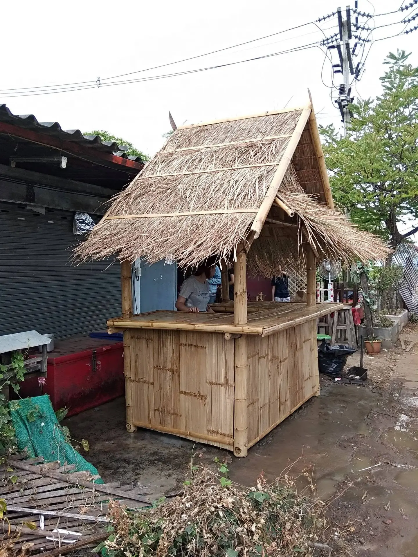 งานพิเศษ — มิตรไม้ซาง